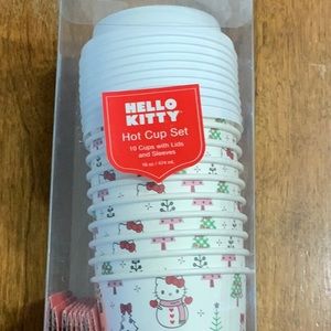 NEW HELLO KITTY Set of 10 Travel 16oz Disposable Paper Coffee Cups W/ Lids